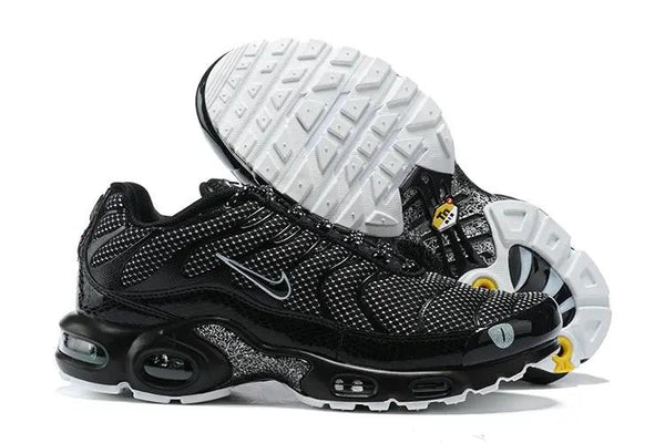 Air Max TN Black/White tenisice — bočni prikaz