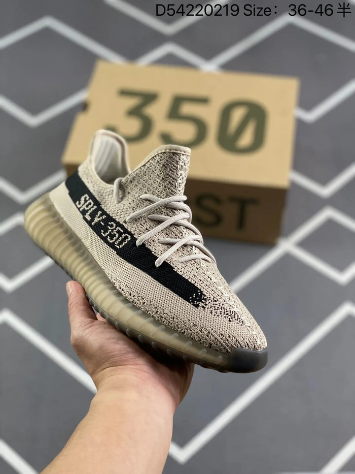 Yeezy Slate tenisice — bočni prikaz