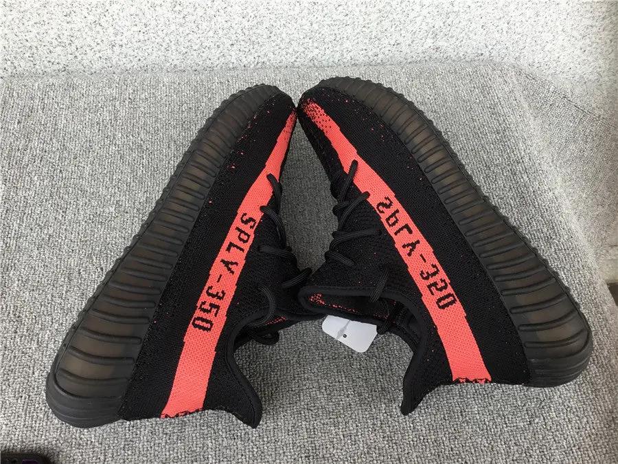 Yeezy 350 Core Black Red tenisice — gornji prikaz