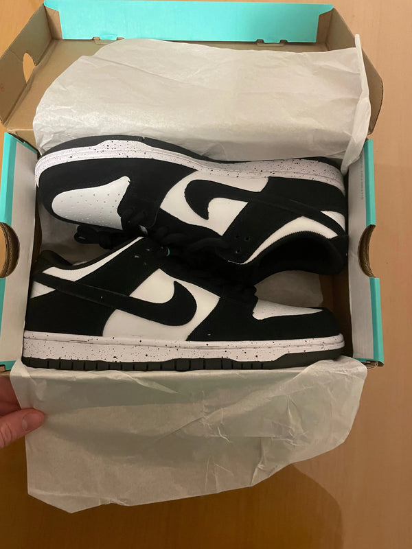 Panda Dunk tenisice — bočni prikaz