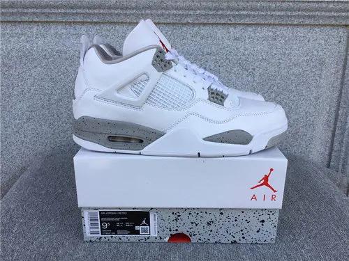 Air Jordan 4“White Oreo” tenisice — bočni prikaz
