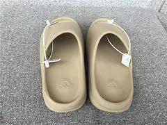 Yeezy Slide natikače — fotografija 6
