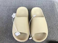 Yeezy Slide Bone natikače — fotografija 6