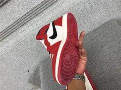Air Jordan 1 High "Lost and found" tenisice — straga