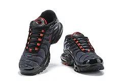 TN Red / Black tenisice — gornji prikaz