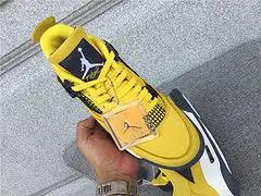 Air Jordan 4 lightning tenisice — prednji prikaz