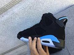 Air Jordan 6 "University Blue" tenisice — detalj