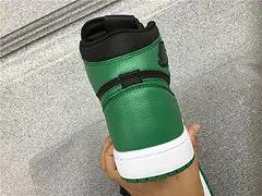 Air Jordan 1 High Pine Green tenisice — detalj