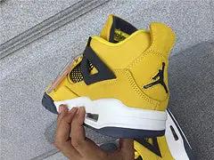 Air Jordan 4 lightning tenisice — fotografija 6