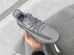 Yeezy 350 Space ash tenisice — straga