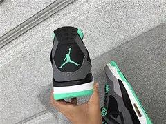 Air Jordan 4 Green glow tenisice — gornji prikaz